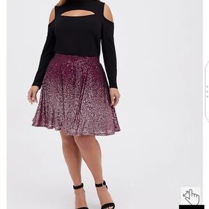 🆕✨ 1X OMBRE BURGUNDY & PINK SEQUIN MINI SKIRT ✨